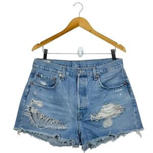 Levi's 501 Women's Shorts Premium Denim Distressed Ripped Light Wash Size W32‎